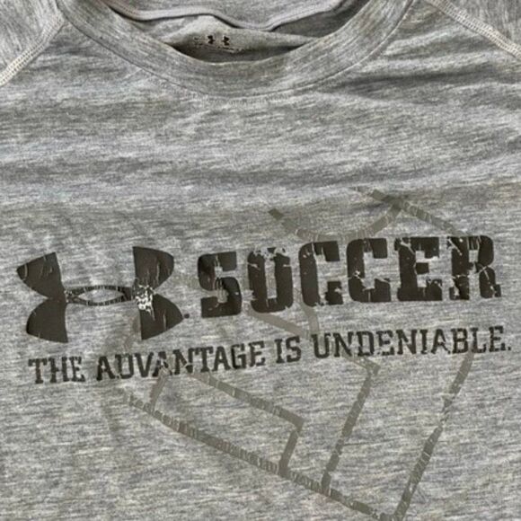 Under Armour Soccer Graphic Tee Heather Gray Knit Crewneck Short Sleeve S - Picture 4 of 4